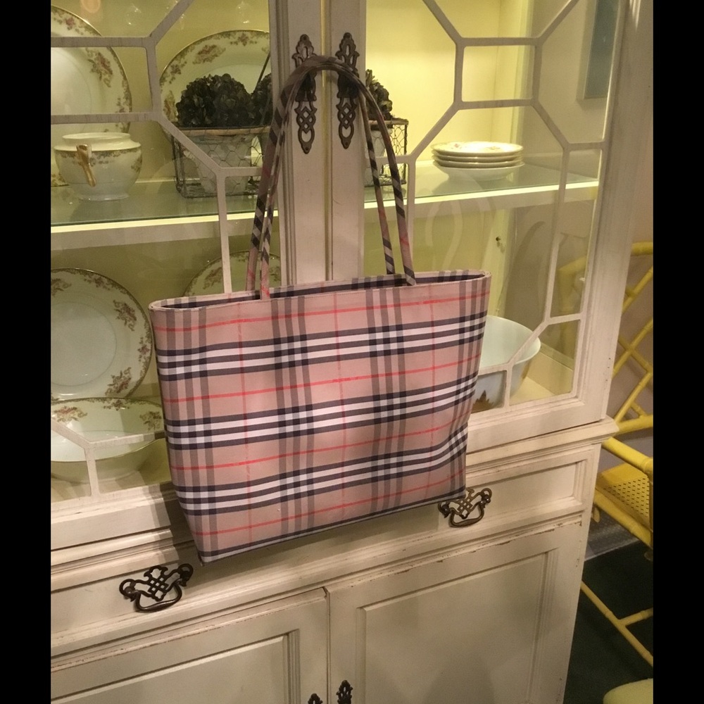 Burberry tote