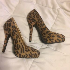 Mossimo Cheetah print pumps