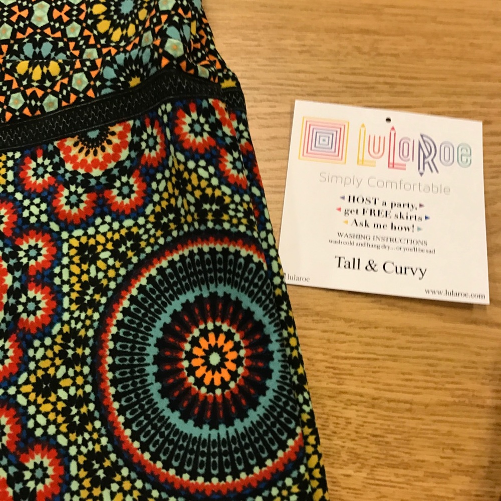 LuLaRoe Moroccan Medallion Leggings ✨NEW w/tags!✨