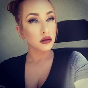 Meet your Posher, Yvonne