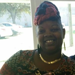 Meet your Posher, Marion