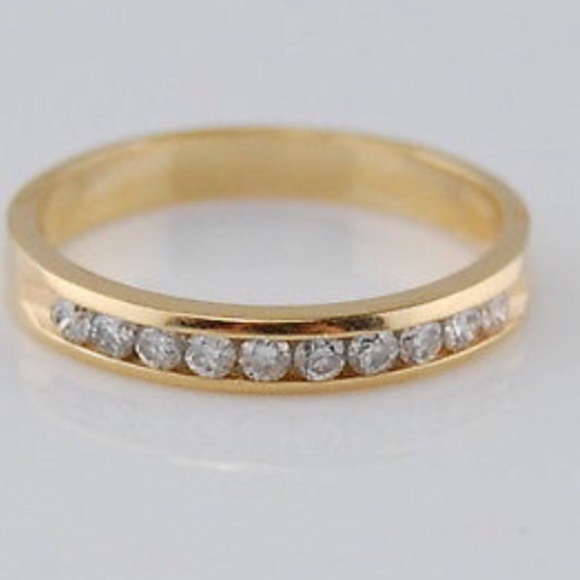๐๐ .25CTTW Natural Diamond 10K Gold Band - Picture 2 of 4