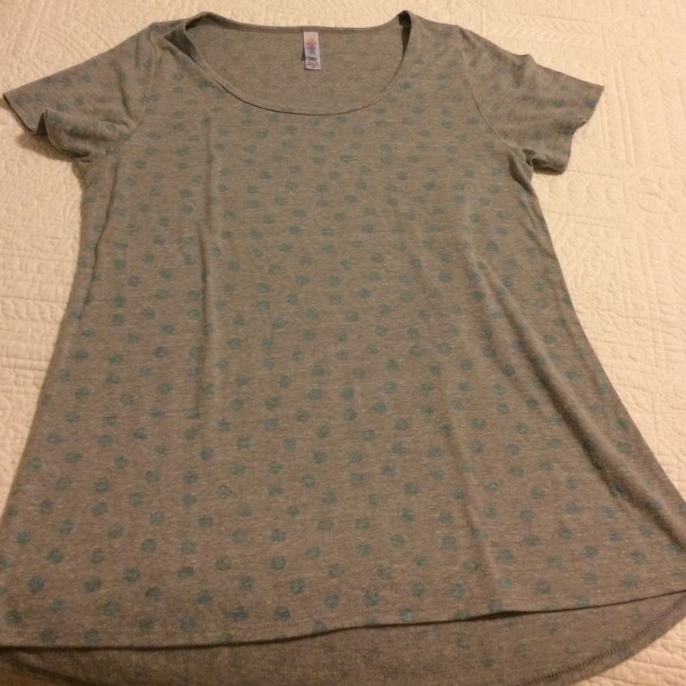 Lularoe t shirt