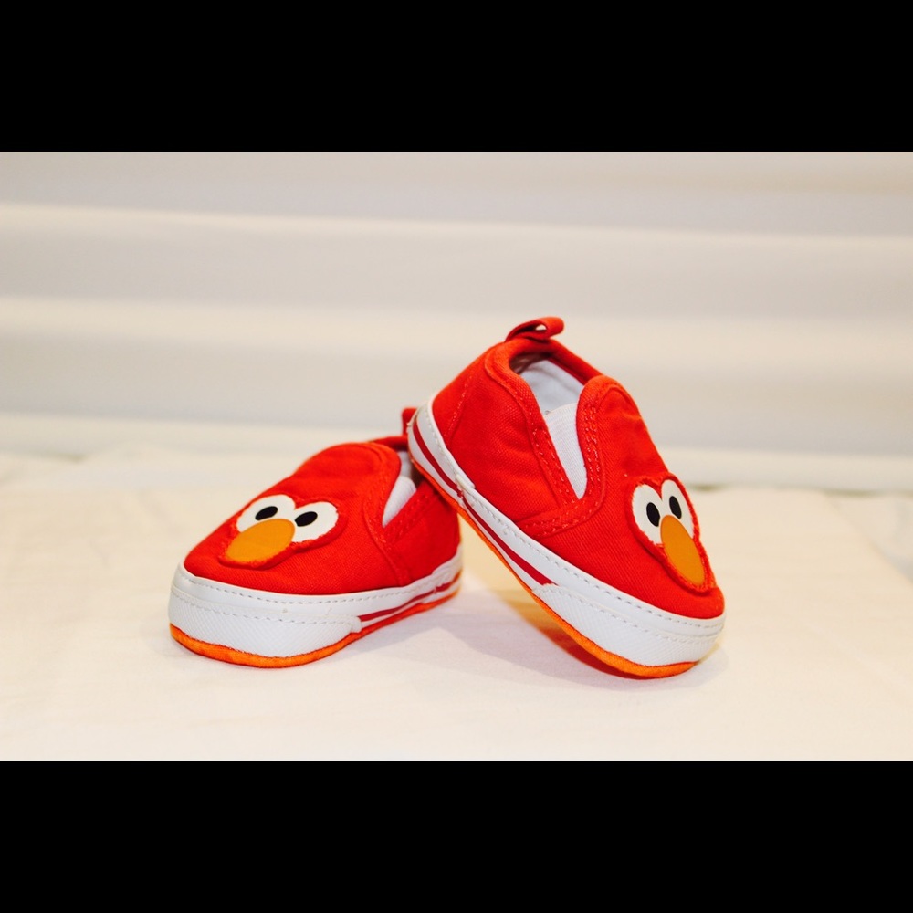 Infant Elmo shoes for girls and boys