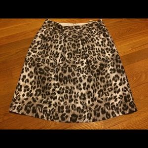 Banana Republic Skirt Brand New size 0