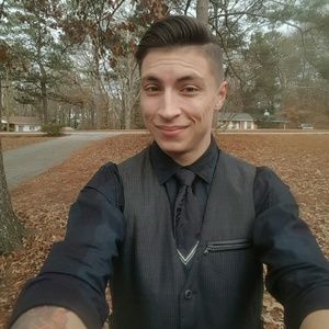 Meet your Posher, Thomas