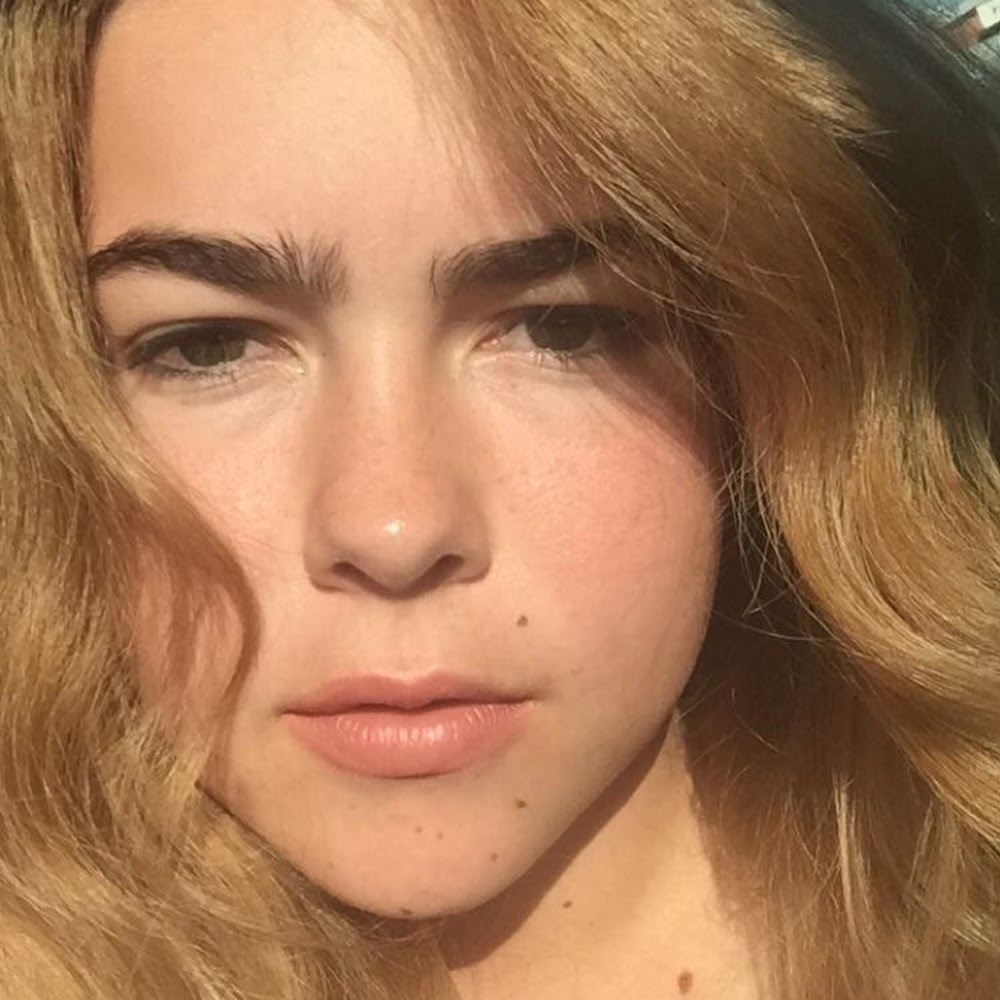 Meet your Posher, Paola