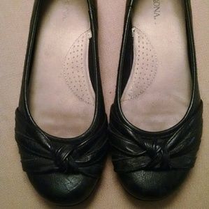 Black flats