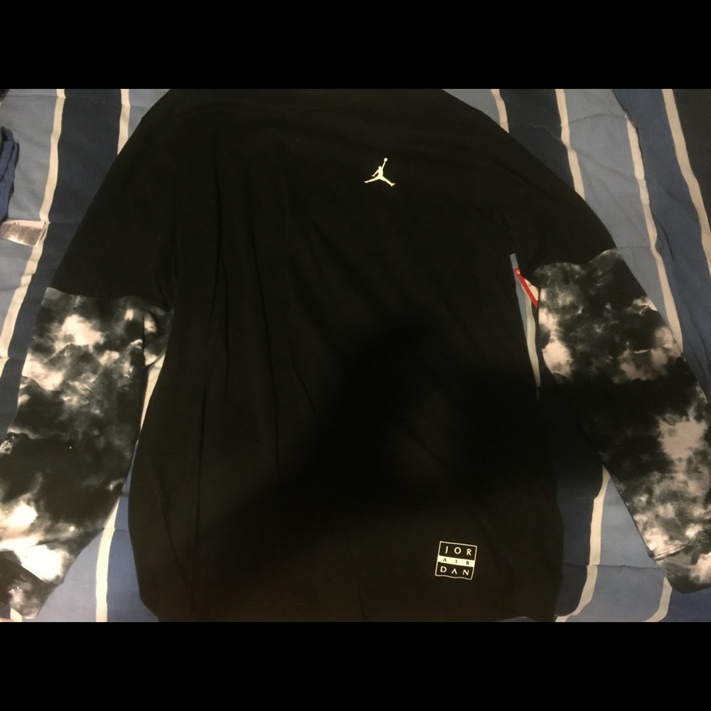 Jordan long sleeve shirt