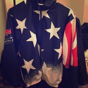 Vintage USA Windbreaker