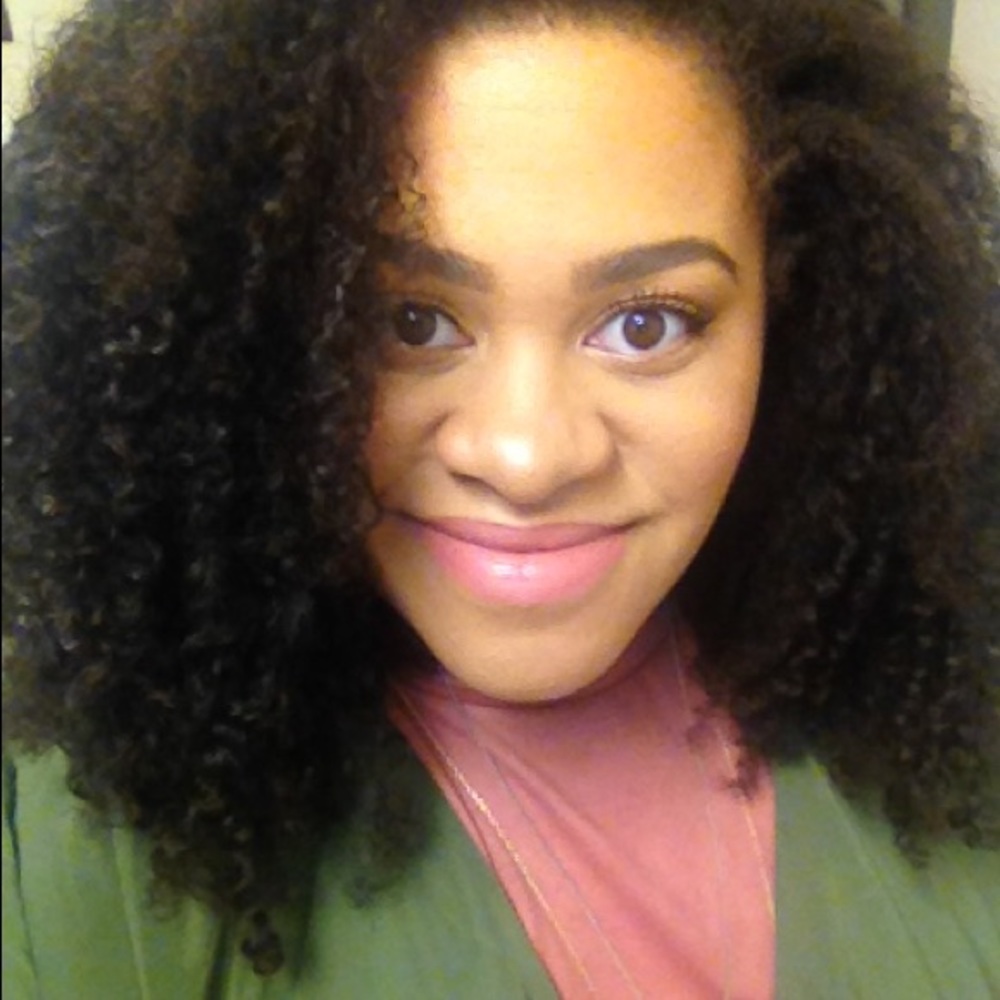 Meet your Posher, Tiffany