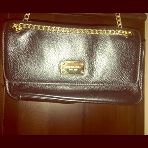 Michael Kors Fulton adjustable black clutch