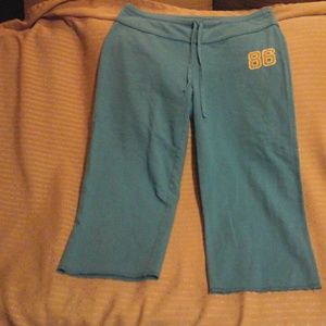 Victoria secret capri's