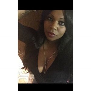 Meet your Posher, Shanita