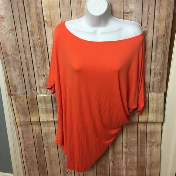 Tart Tops - Tart off the shoulder shirt