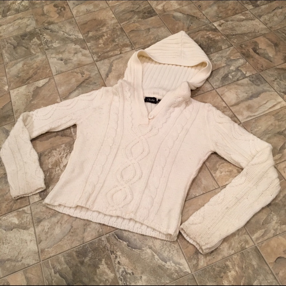 CHESLEY cream hooded sweater