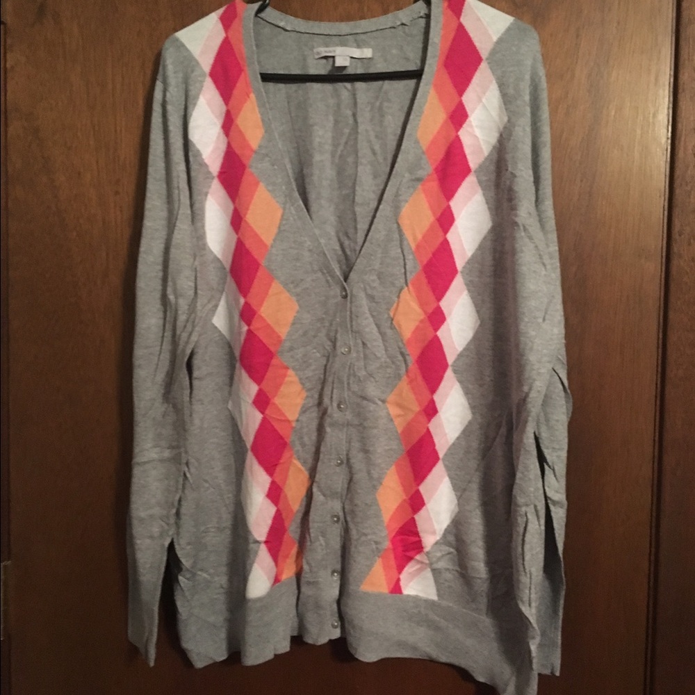 NEW Old Navy gray pink argyle cardigan sweater XXL