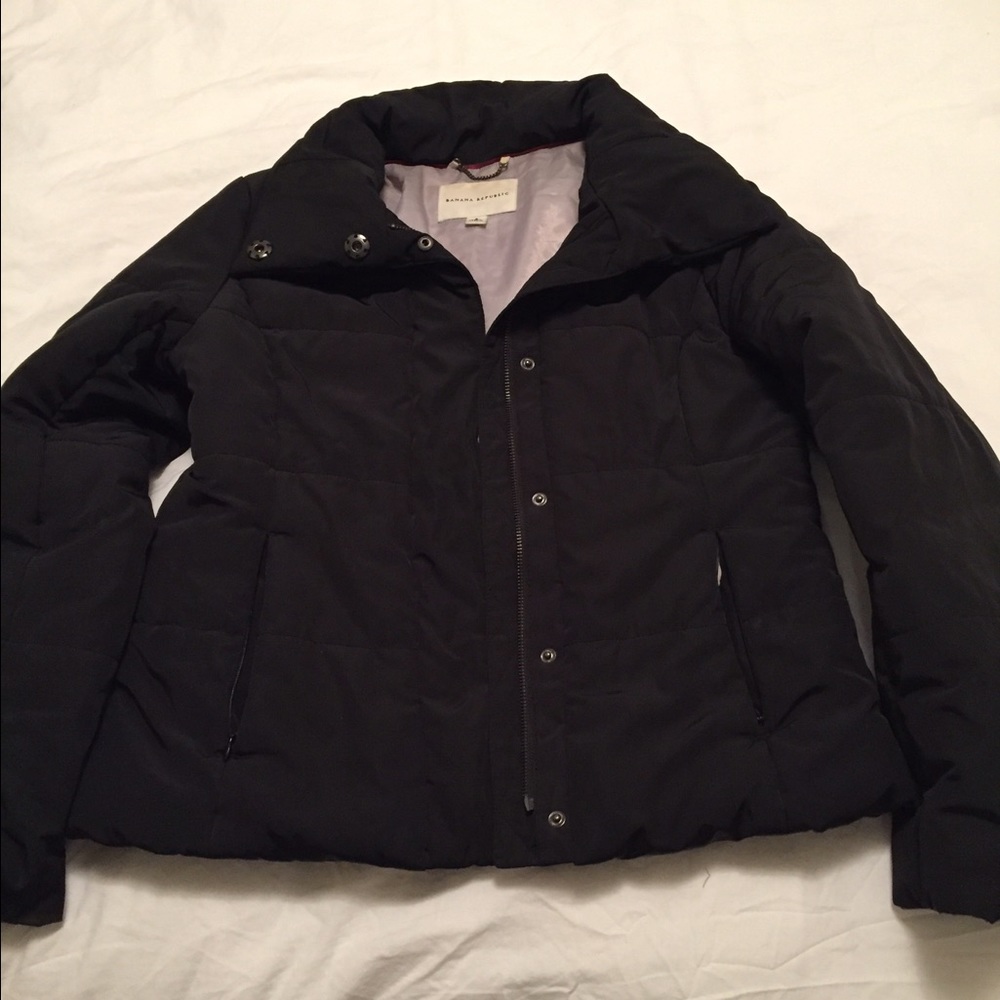 Black Banana Republic puffer jacket size small