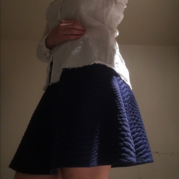 Material girl navy blue leopard print skirt - Picture 3 of 3