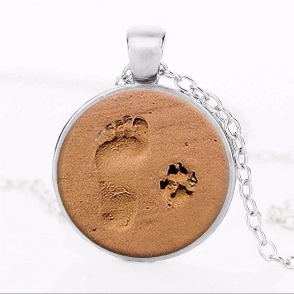 Cute FootPaws in the Sand My Best Friend Necklace