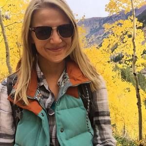 Meet your Posher, Caitlyn