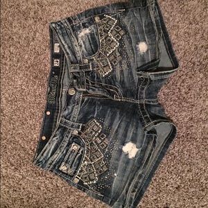 Miss me shorts size 28