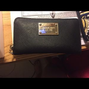 MK wristlet