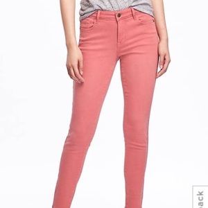 Old Navy Mid rise Rockstar Jeans in pink