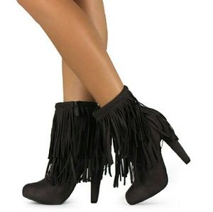 Fringed heel boots