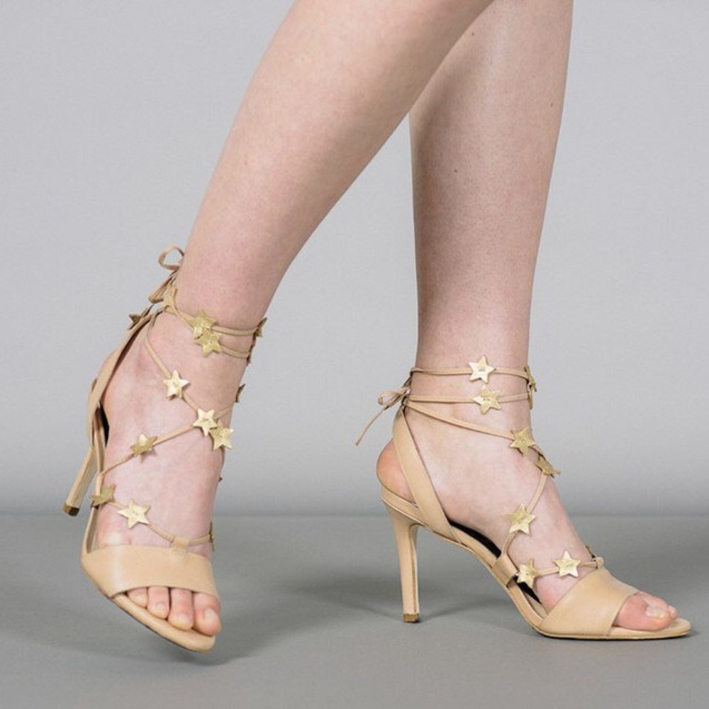 Loeffler Randall Arielle star wrap heals