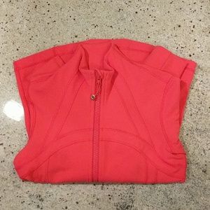 Lulu Define Boom Juice Jacket size 6
