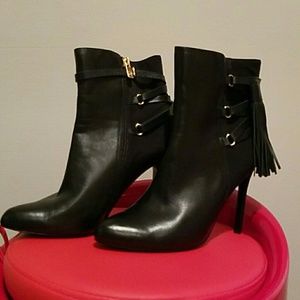 Adrianna papell beautiful boots