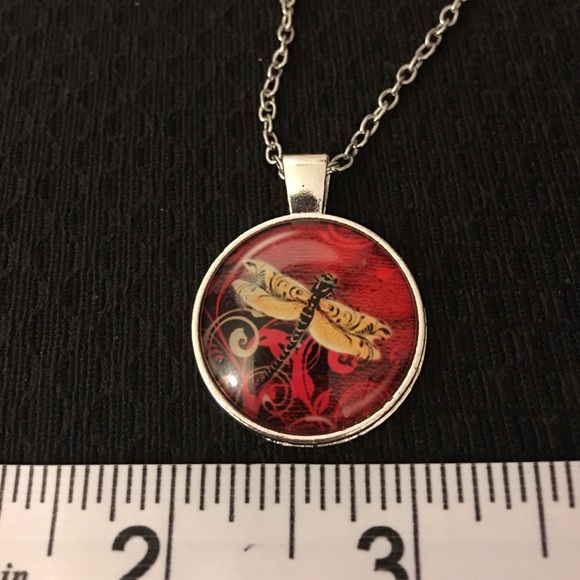 🌺Vintage Dragonfly Necklace🌺 ✨🎉2 DAY ONLY✨🎉 - Picture 2 of 2