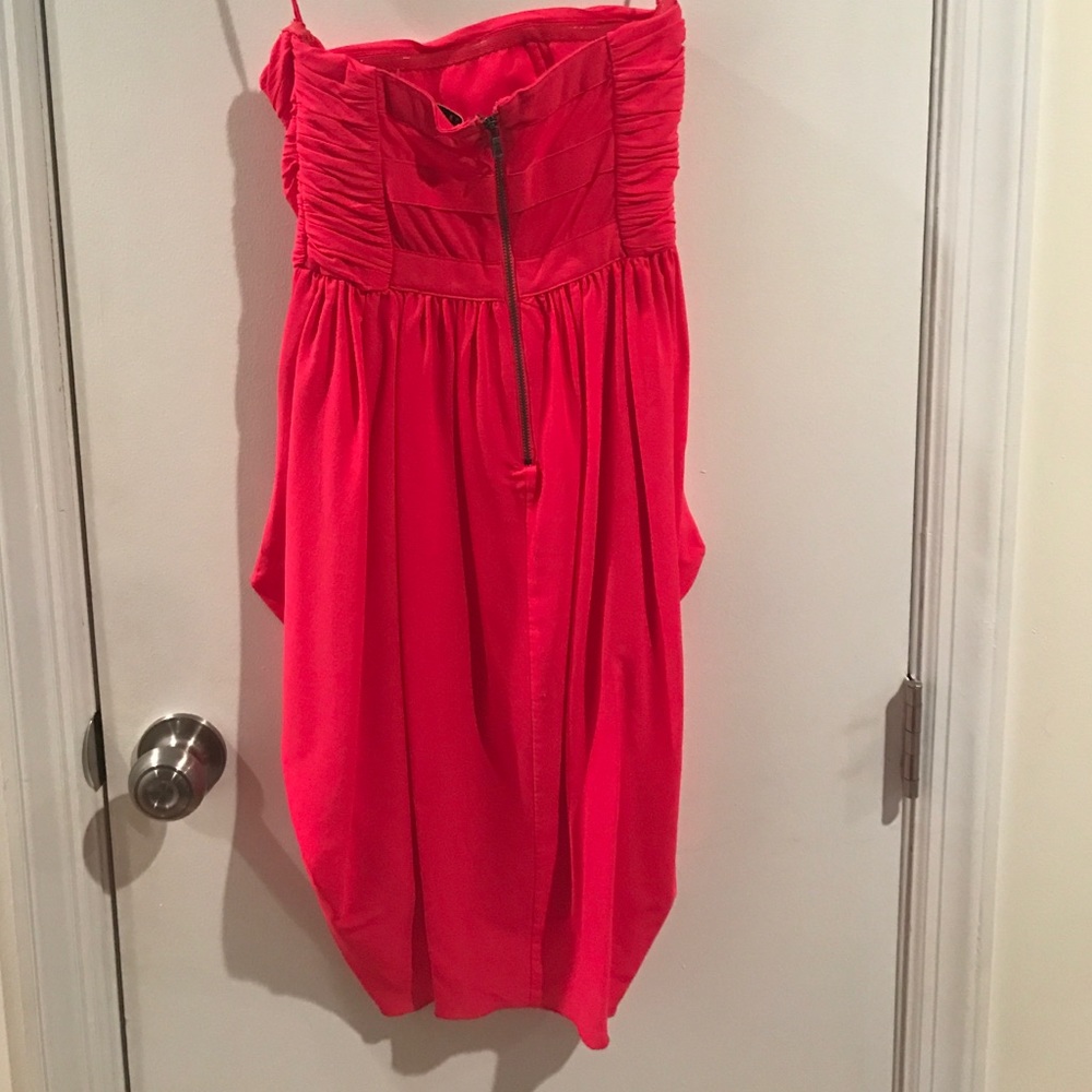 **CLOSET CLEANOUT** Strapless Alice & Olivia Dress - Picture 2 of 2
