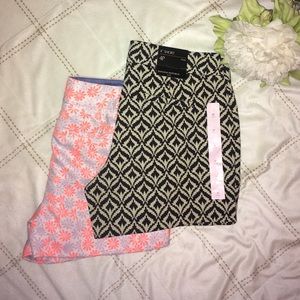 BANANA REPUBLIC 💗 petite 4" short