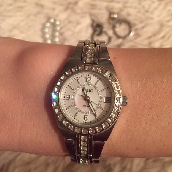 Relic Accessories - Silver Relic Watch, Pearl Bracelet, Earring Set