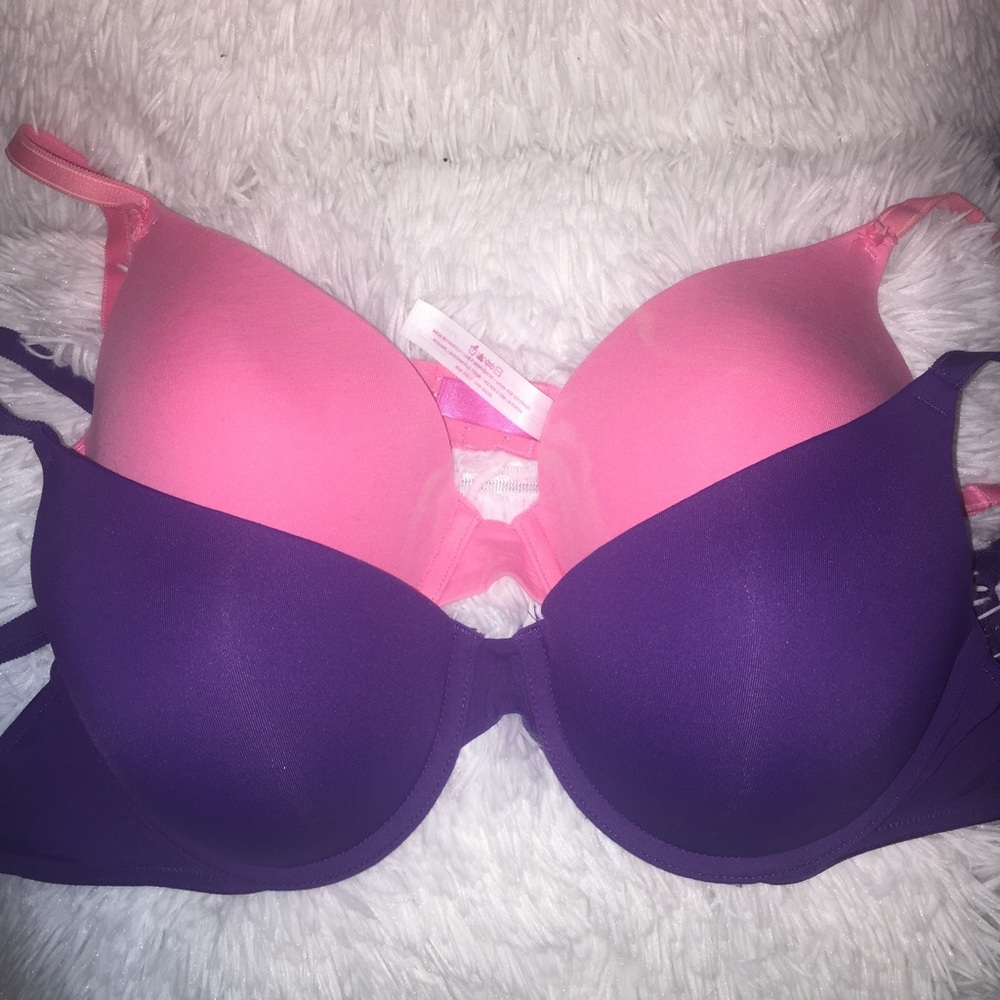 Set of 2 VICTORIAS SECRET PINK push up bras 36D