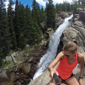 Meet your Posher, Eliza