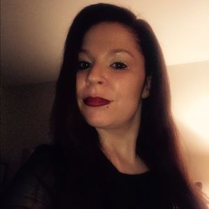 Meet your Posher, Vanessa