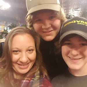 Meet your Posher, Angela