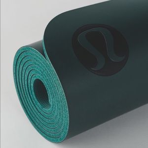 Hunter Green 5mm Reversible Lululemon yoga mat