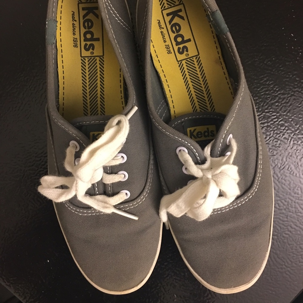 Gray Keds size 7