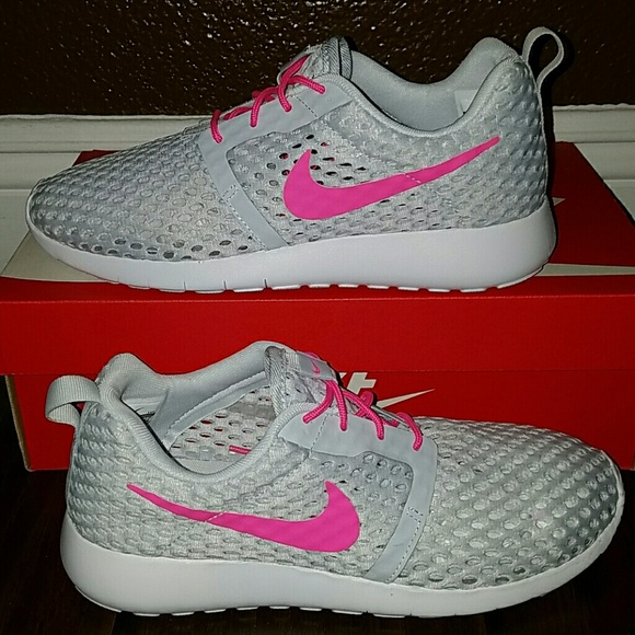 Nike Shoes - Women's Nike