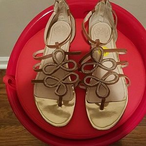 Vince Camuto flats