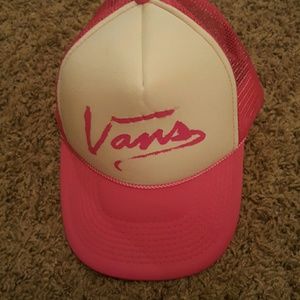 wrapped tour vans tucker hat