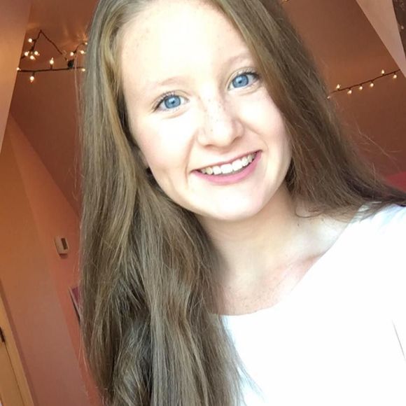 Meet your Posher, Riley - Picture 1 of 1