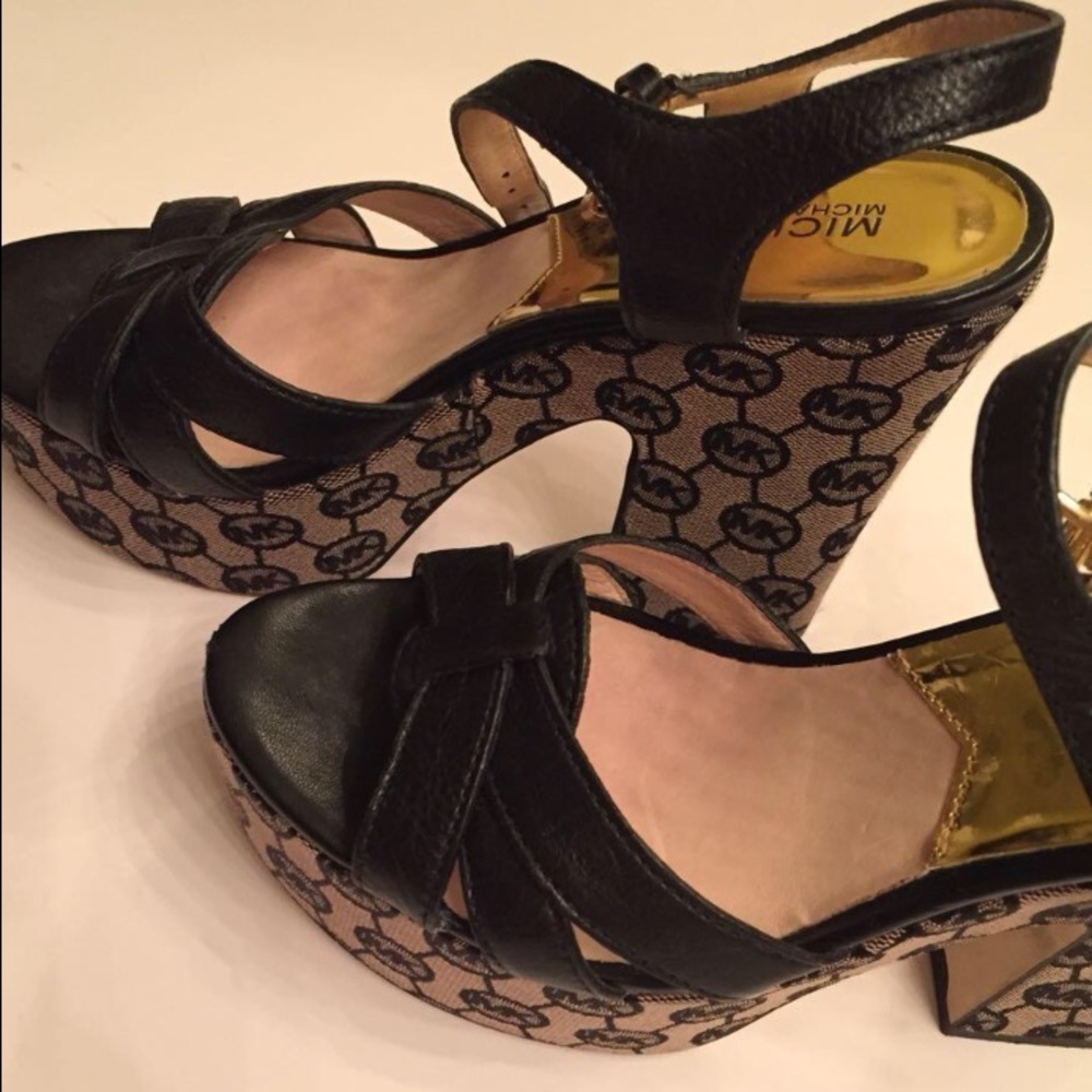 Authentic ! Like New | Michael Kors Shoes