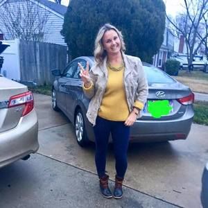 Meet your Posher, Casey