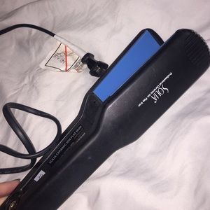 Solia straightener