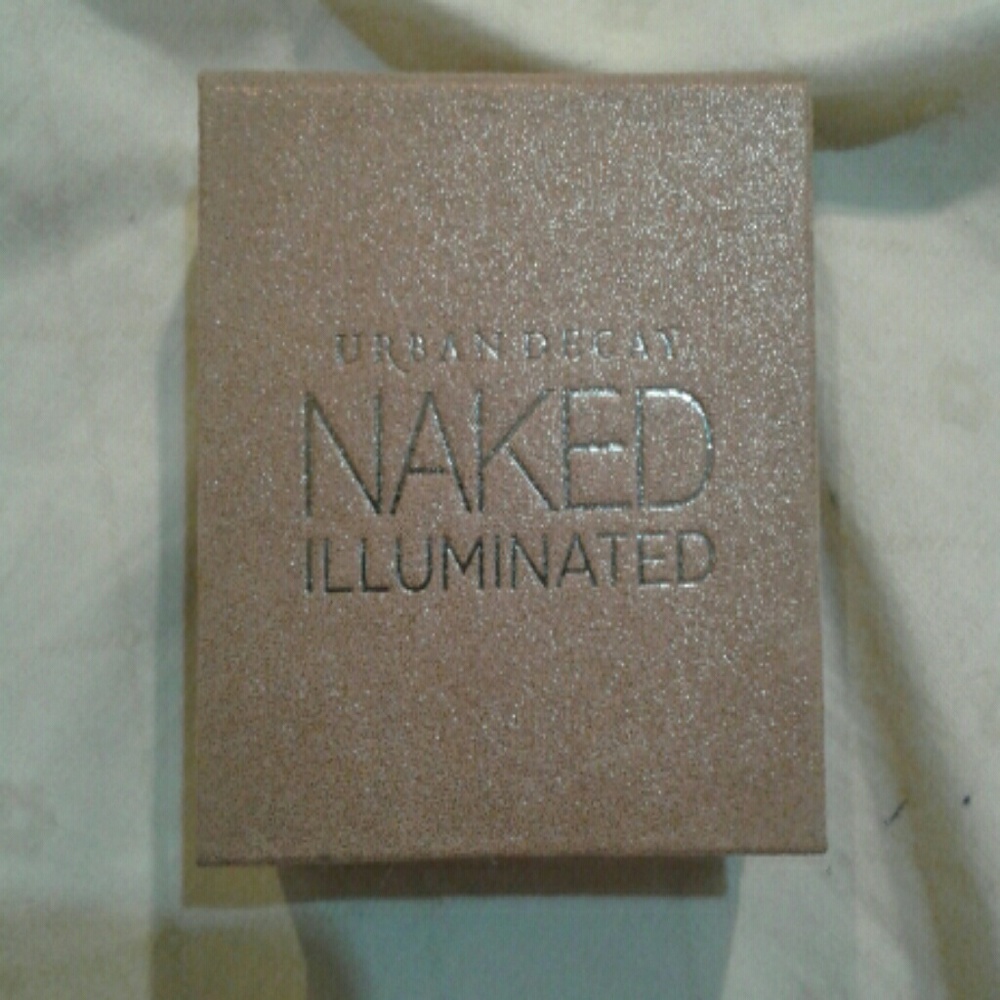 Urban decay naked illuminated